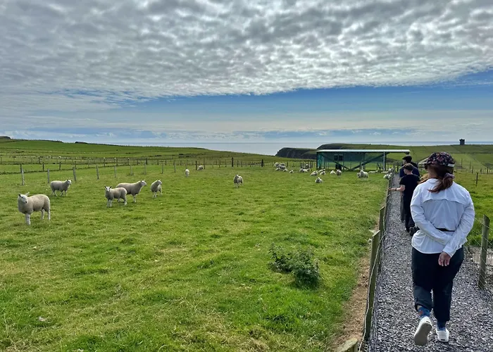 Дом отдыха By Silver - Sea View - Wild Atlantic Way *